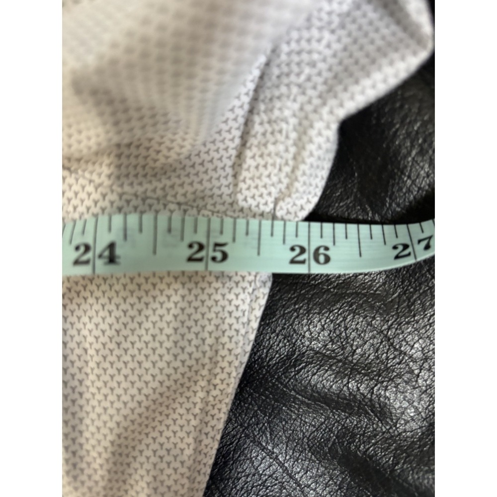 Banana Republic Wrinkle Resistant Athletic Fit Button Up Shirt Size XL Tall Mens - Picture 5 of 5